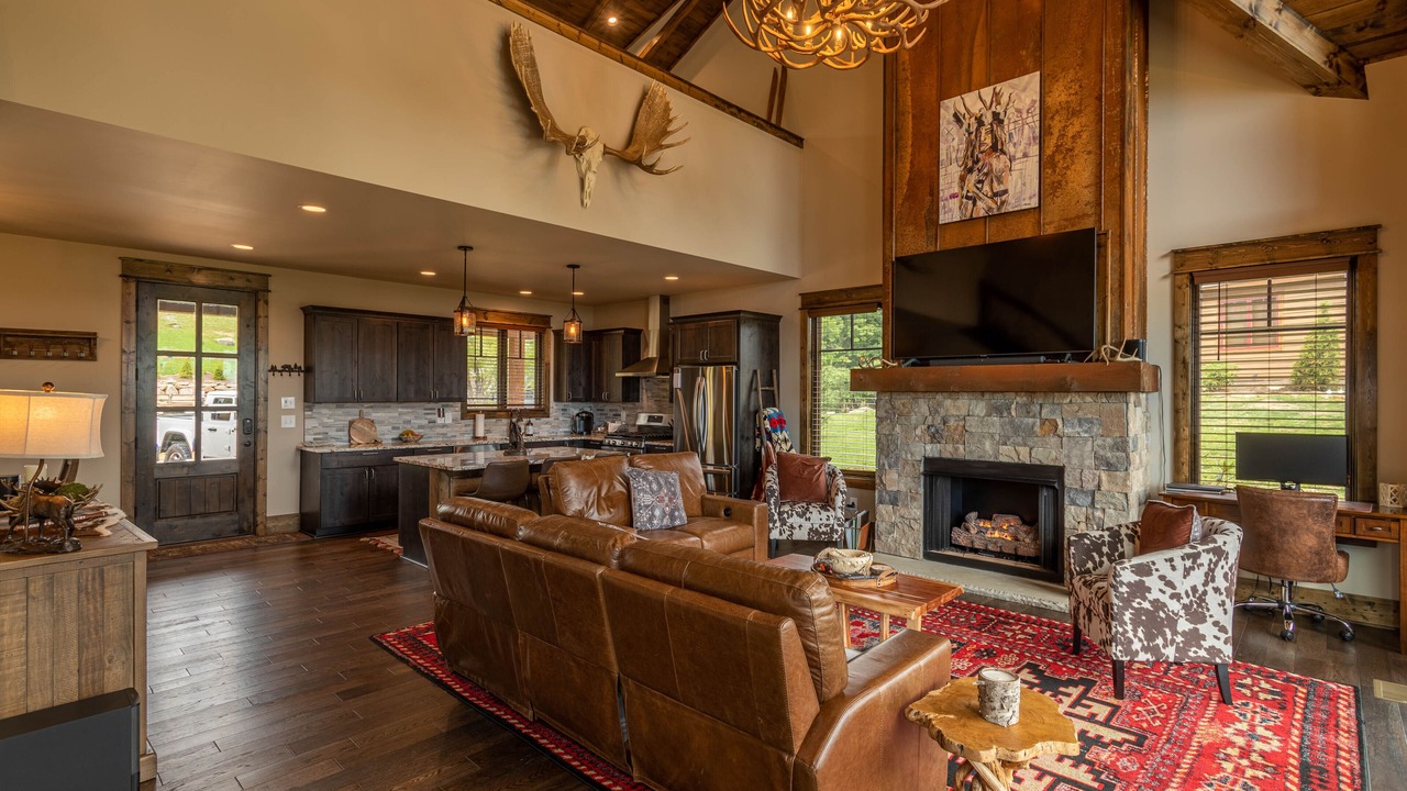 Photo of Livingroom in Elk Park