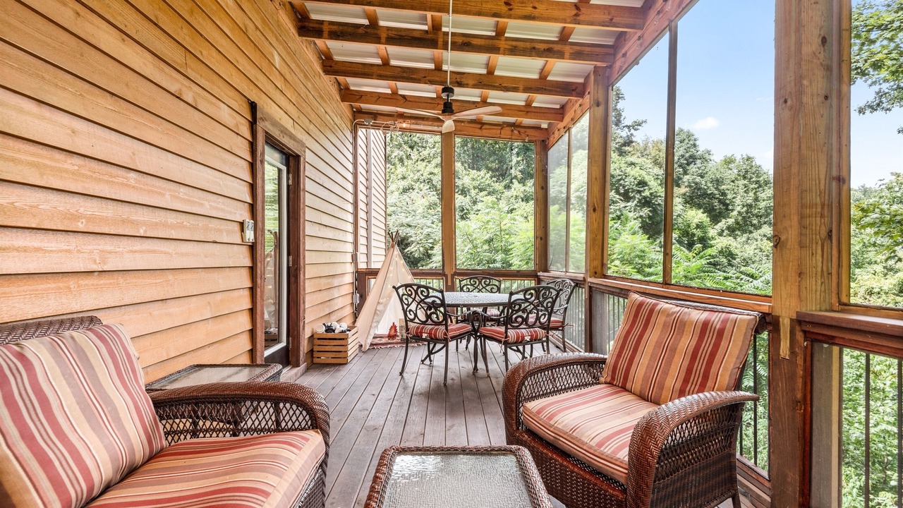 Photo of Outdoor in Silver Point