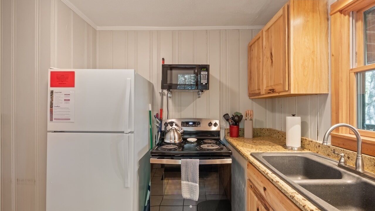 Photo of Kitchen in Linville Falls