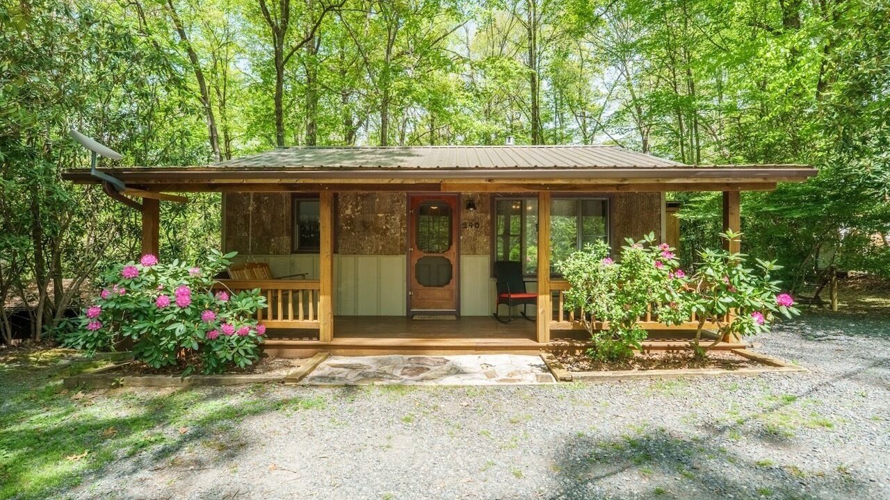 Photo of Outdoor in Linville Falls
