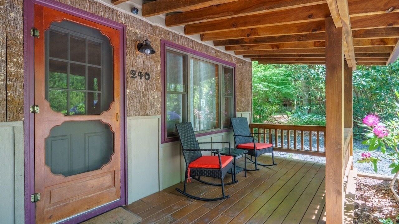 Photo of Patio Balcony in Linville Falls