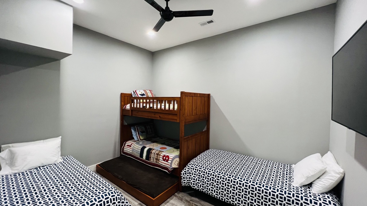 Photo of Bedroom in Barium Springs