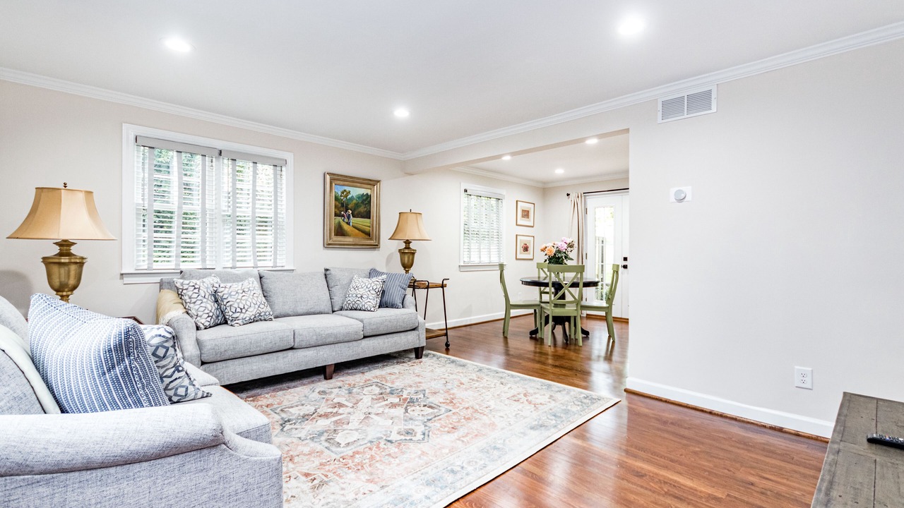 Photo of Livingroom in Southwest Raleigh