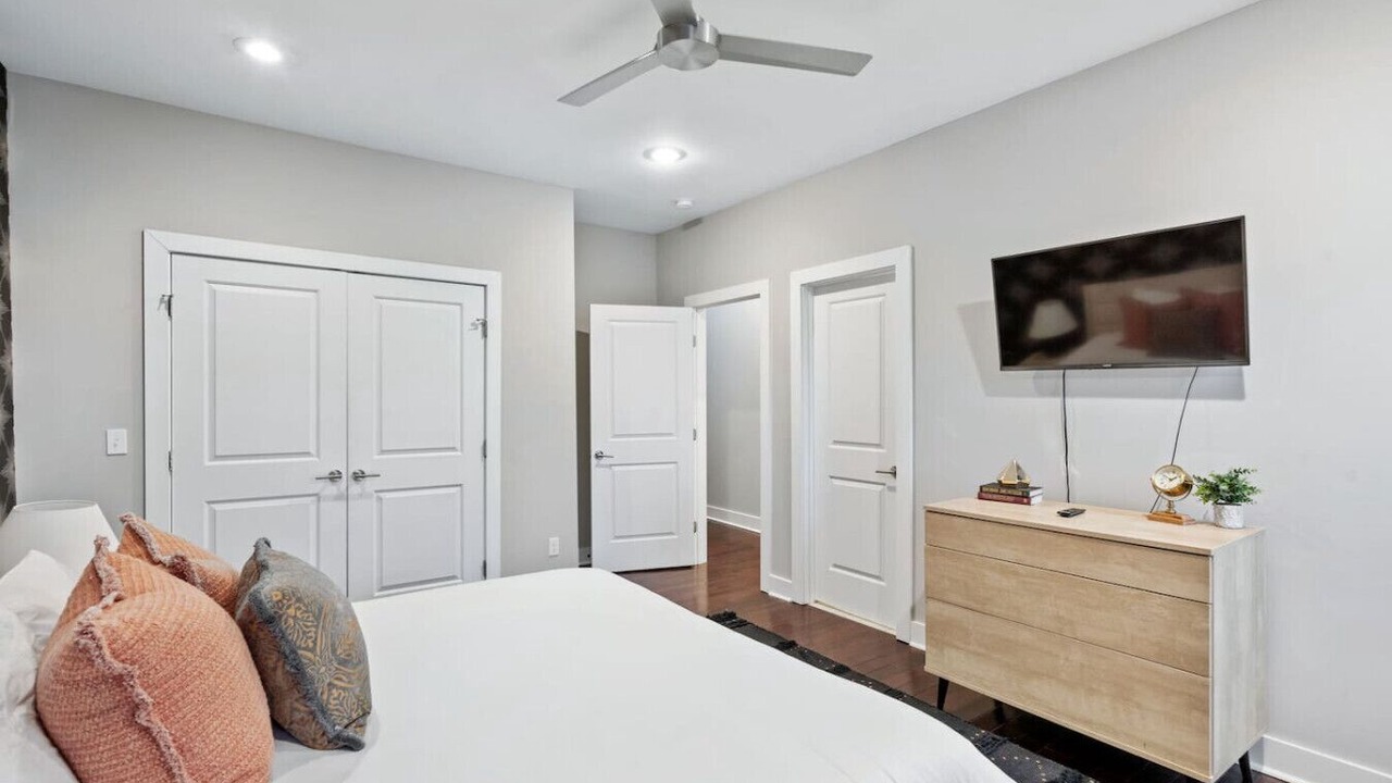 Photo of Bedroom in Chestnut Hill