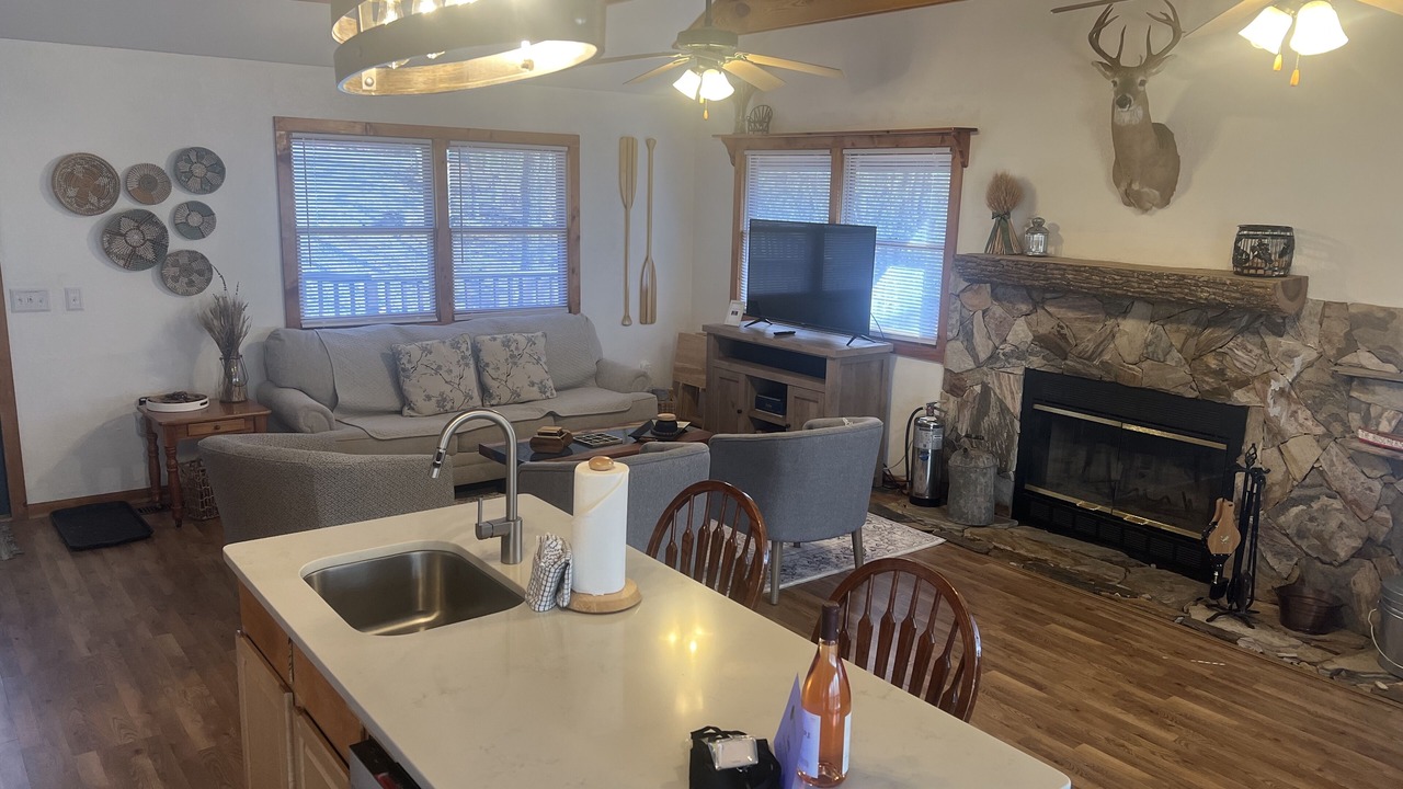 Photo of Livingroom in Lake Lure