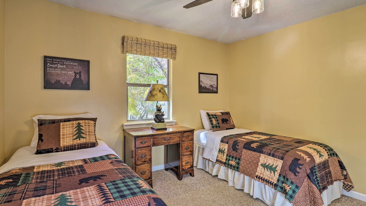 Photo of Bedroom in Mars Hill
