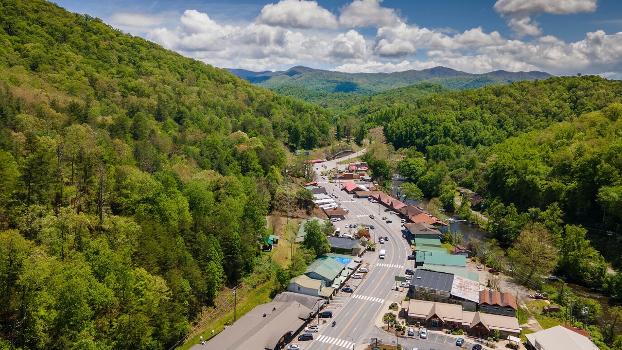 Photo of Others in Cherokee
