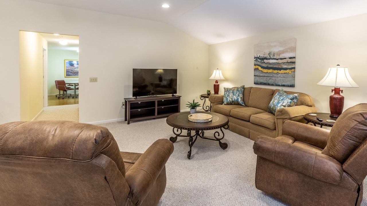 Photo of Bedroom in Cherokee