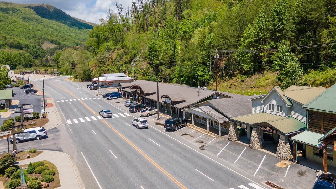 Photo of Others in Cherokee