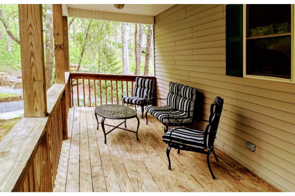 Photo of Patio Balcony in Newland
