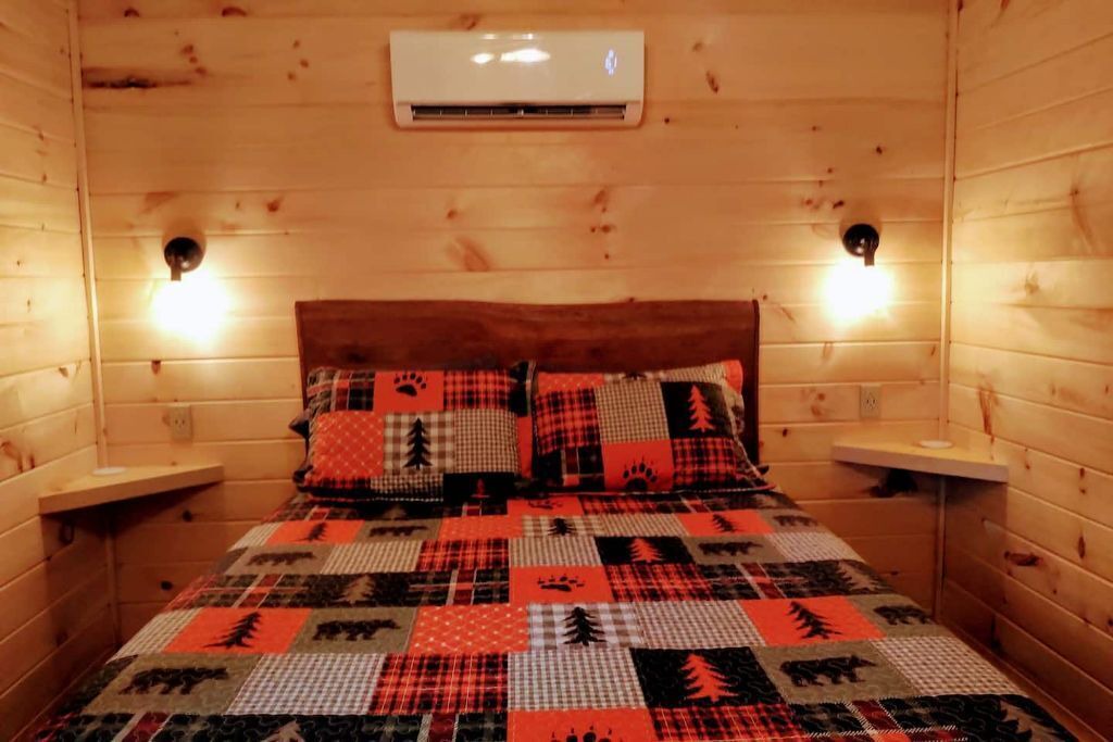 Photo of Bedroom in Newland