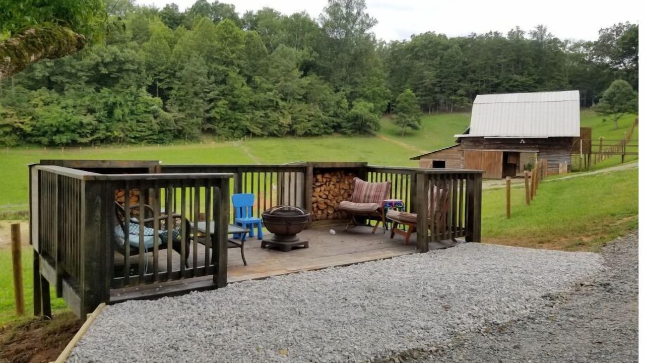 Photo of Patio Balcony in Bryson City