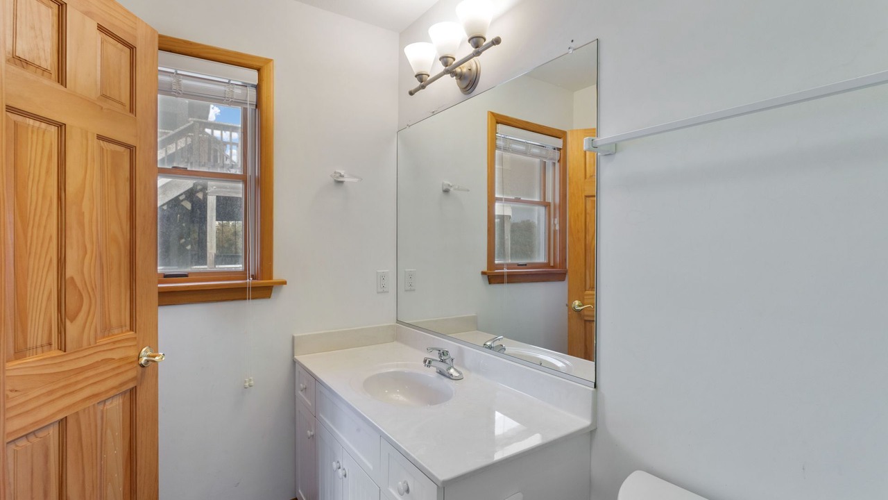 Photo of Bathroom in Buck Island