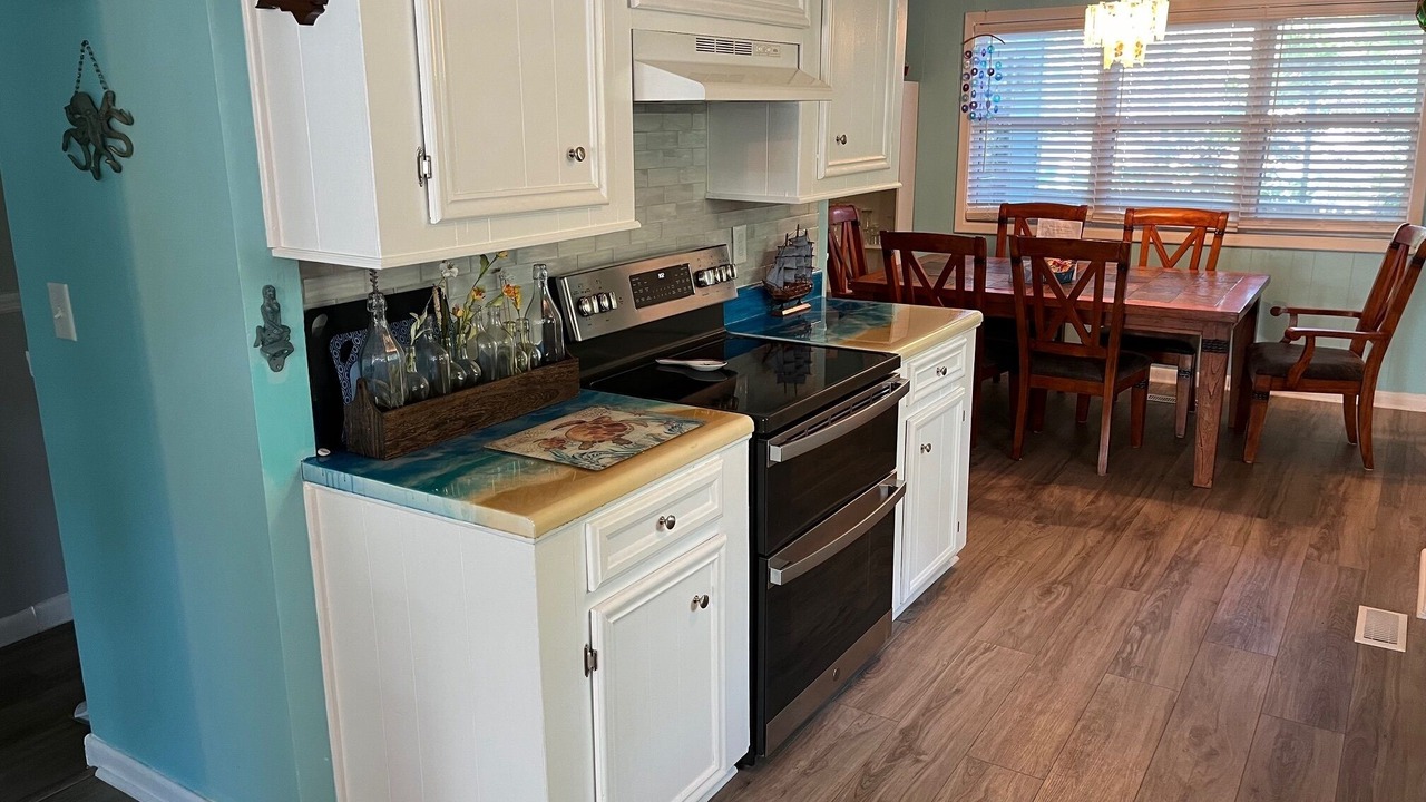 Photo of Kitchen in Tranquil Harbour