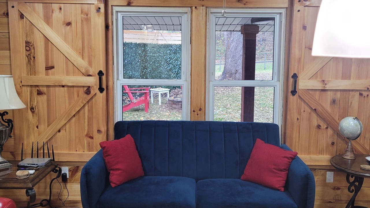 Photo of Livingroom in Rutherfordton