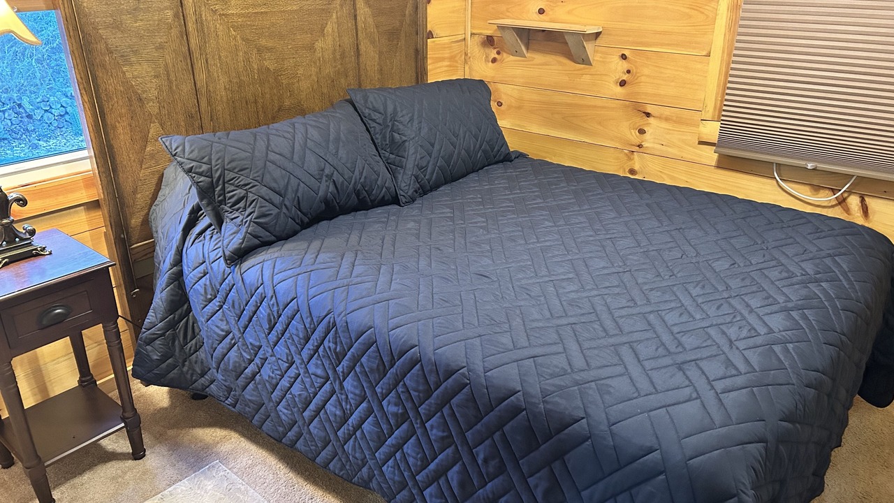 Photo of Bedroom in Rutherfordton