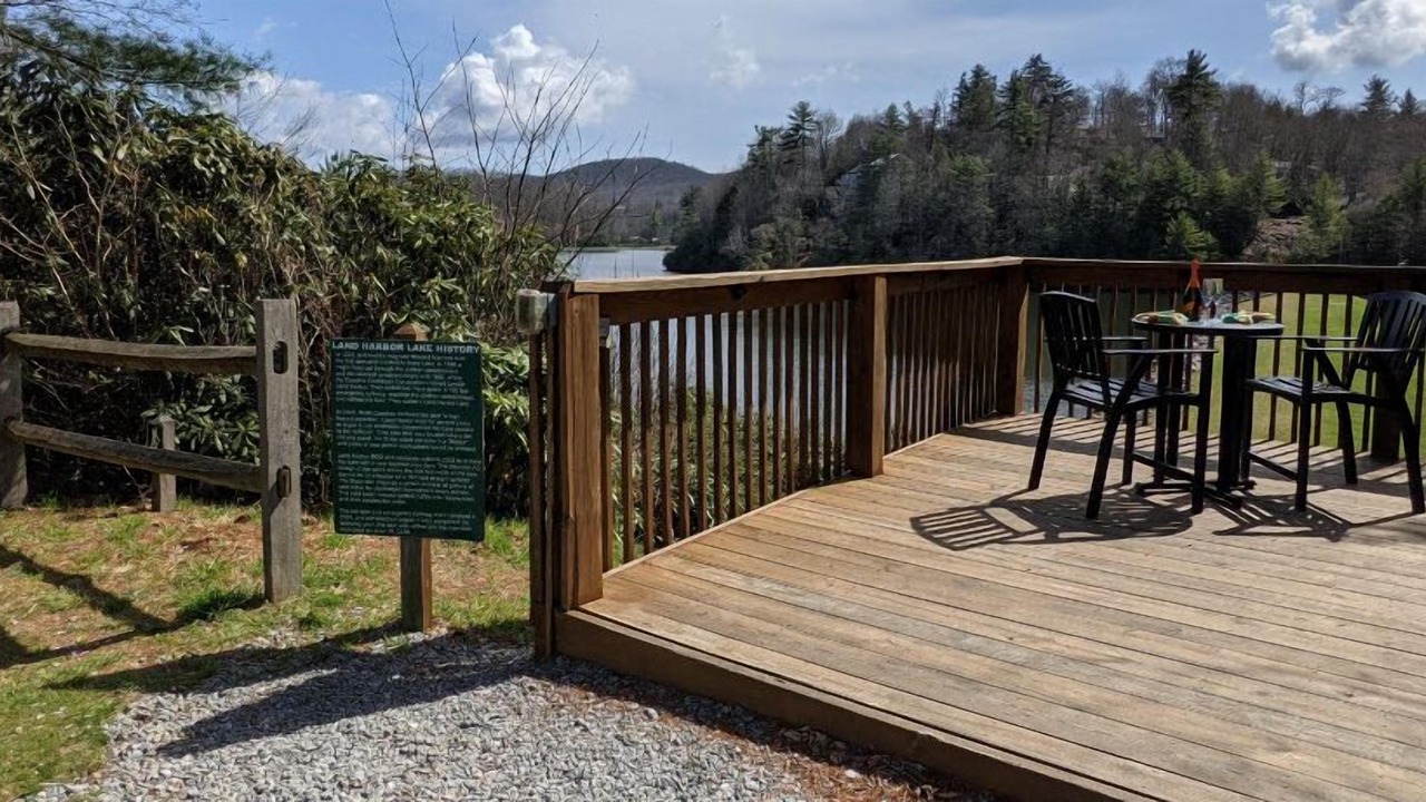 Photo of Outdoor in Newland