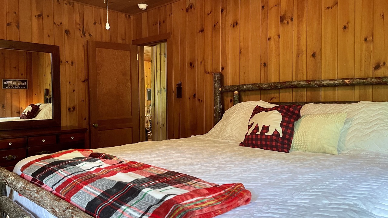 Photo of Bedroom in Bryson City