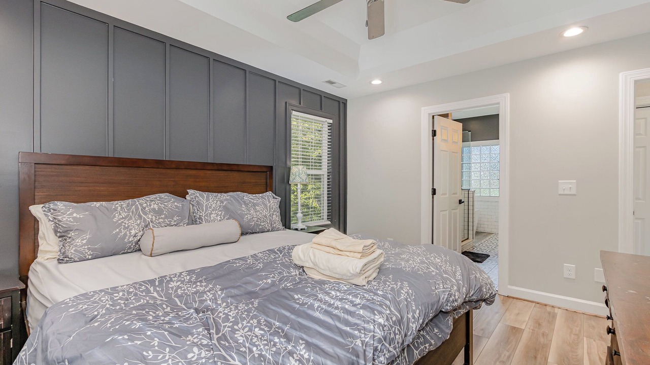 Photo of Bedroom in Wise