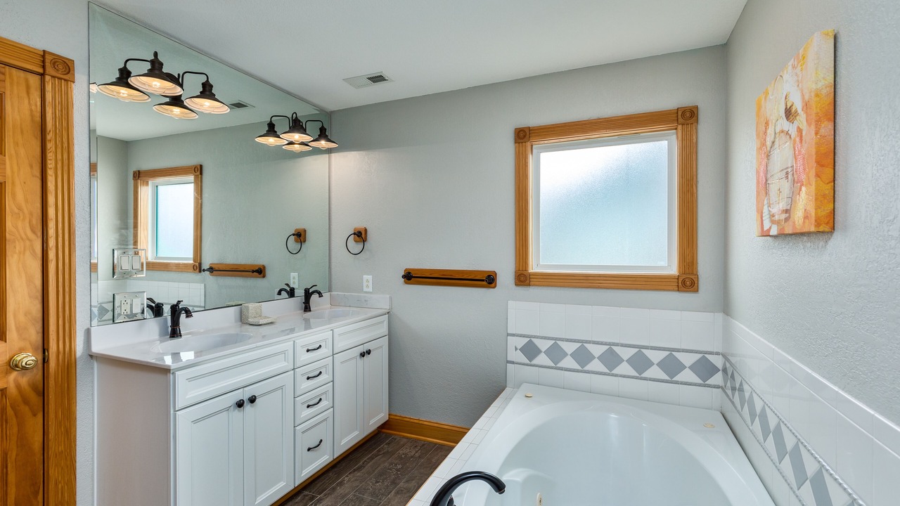 Photo of Bathroom in Kill Devil Hills