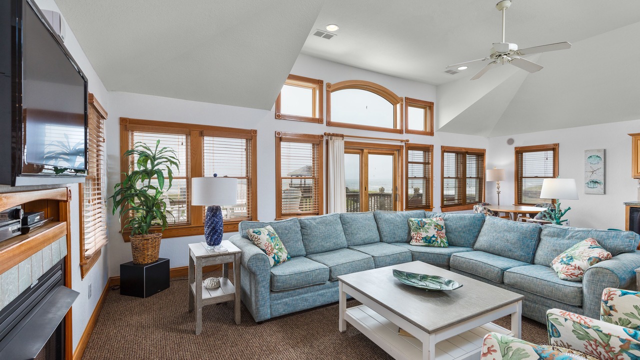 Photo of Livingroom in Kill Devil Hills