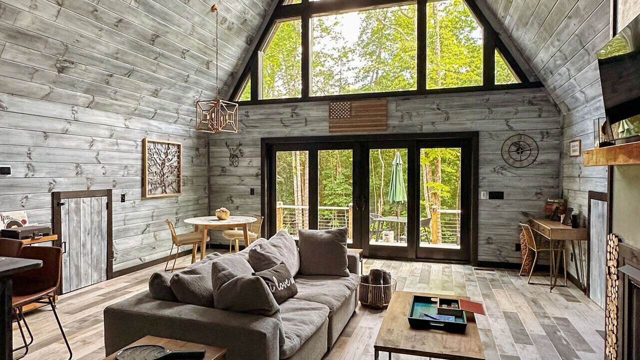 Photo of Livingroom in Dobson