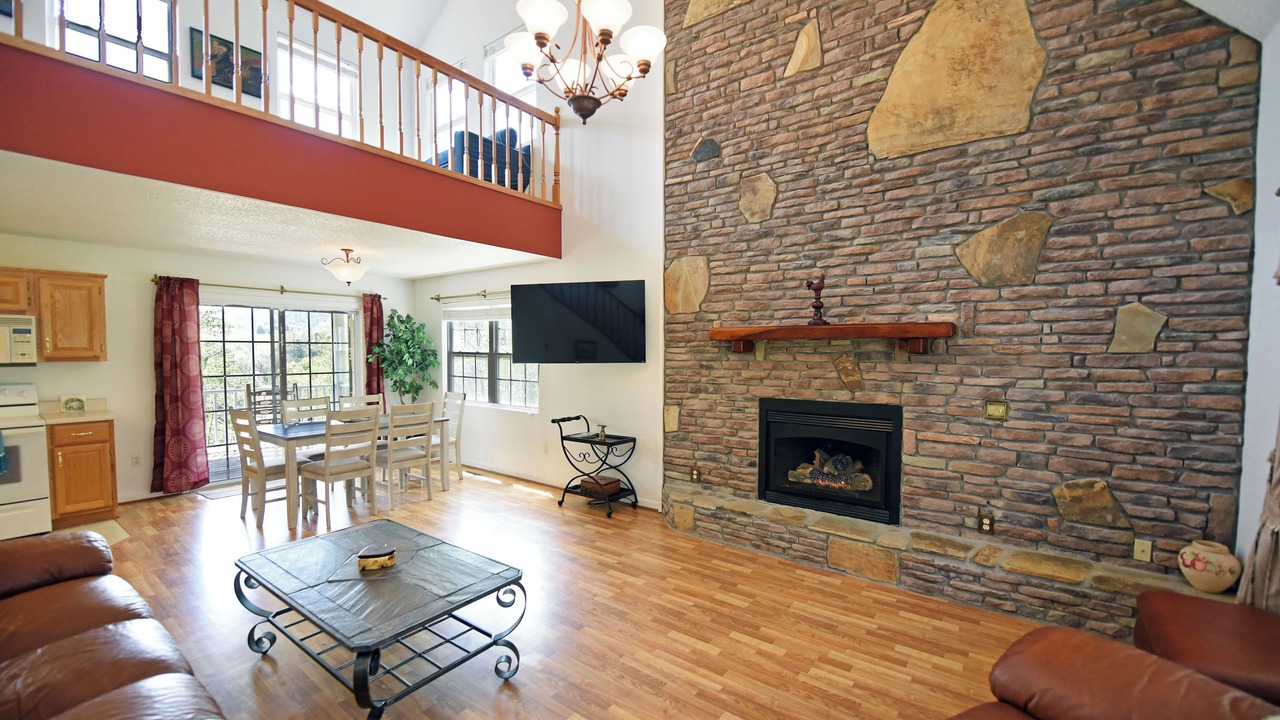 Photo of Livingroom in Tarheel
