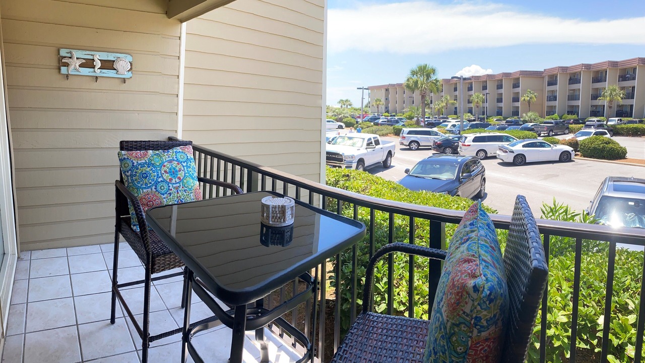 Photo of Outdoor in Folly Field