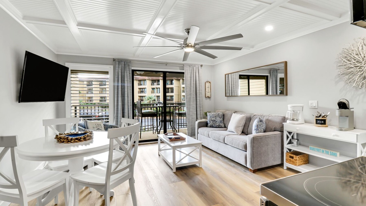 Photo of Livingroom in Folly Field