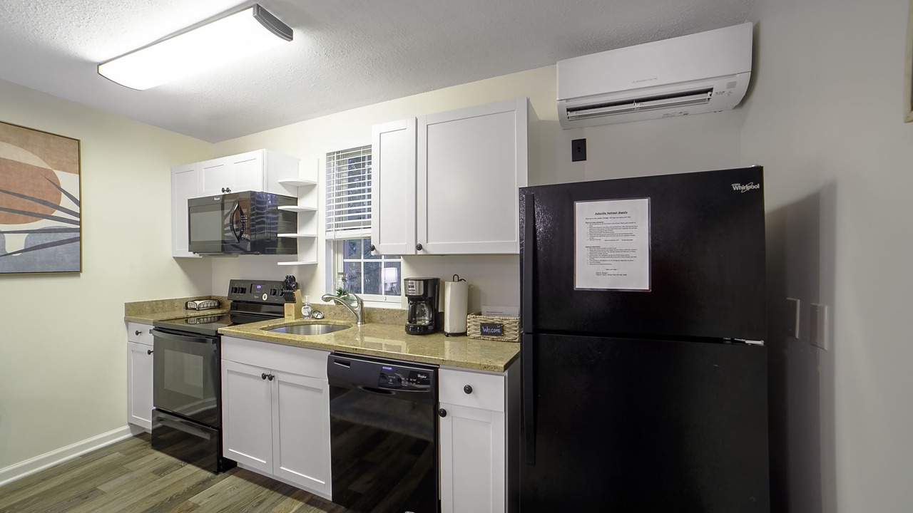 Photo of Kitchen in Avery Creek