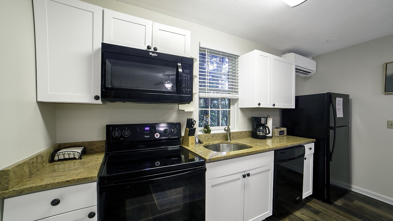 Photo of Kitchen in Avery Creek