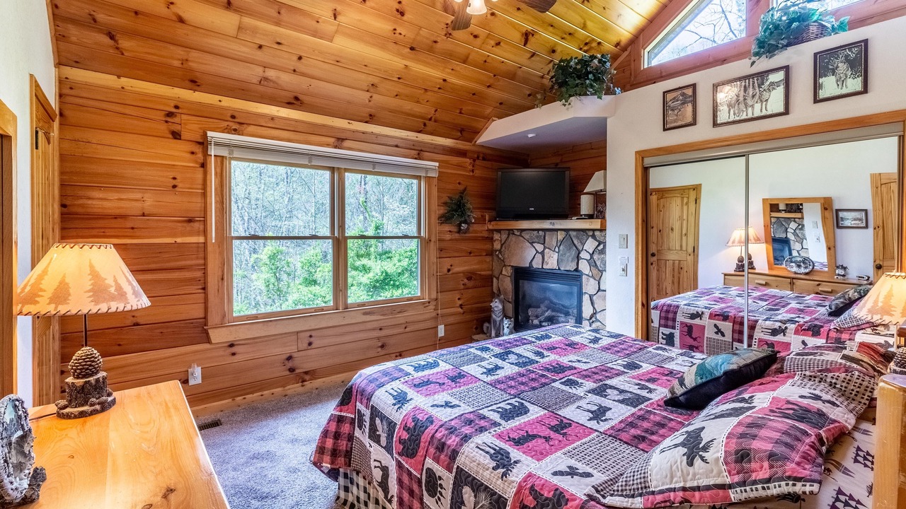 Photo of Bedroom in Qualla