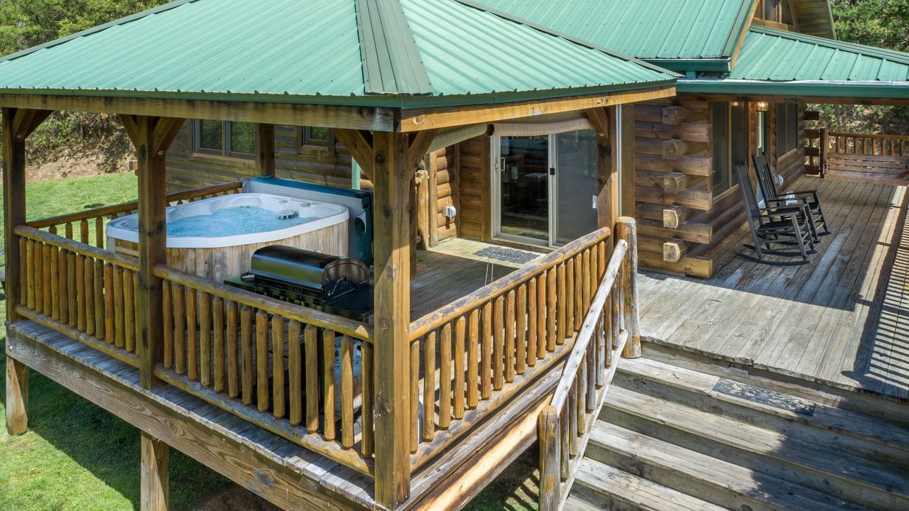 Photo of Patio Balcony in Qualla