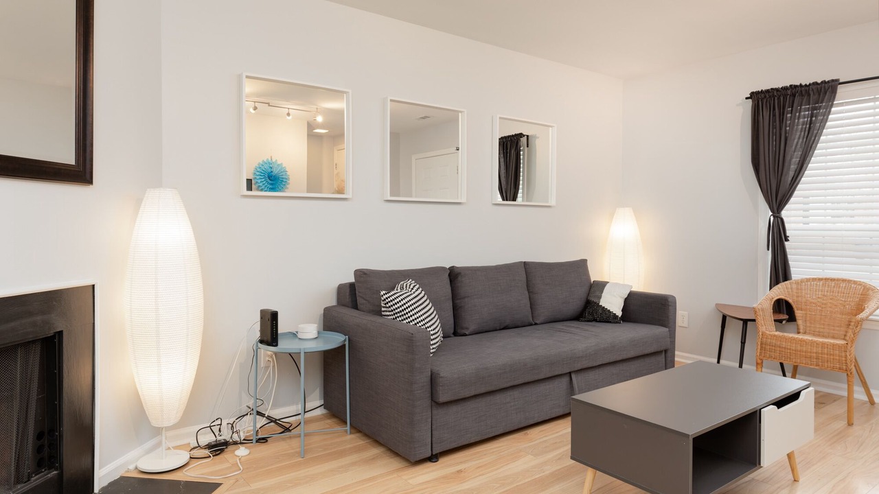Photo of Livingroom in Carrboro