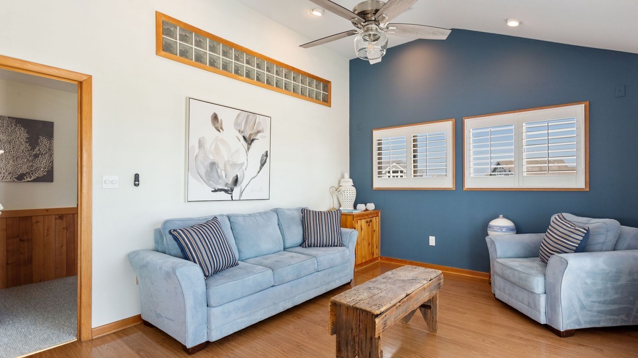 Photo of Livingroom in Corolla Village