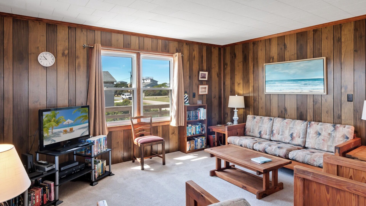 Photo of Livingroom in Kitty Hawk