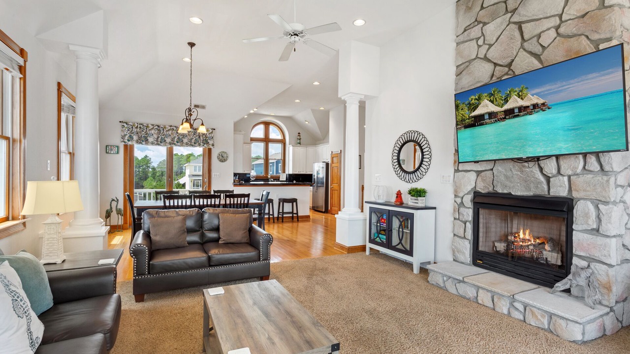 Photo of Livingroom in Manteo