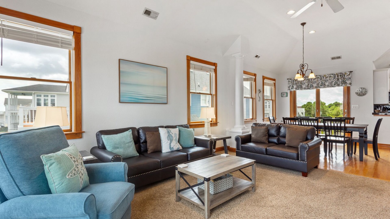 Photo of Livingroom in Manteo