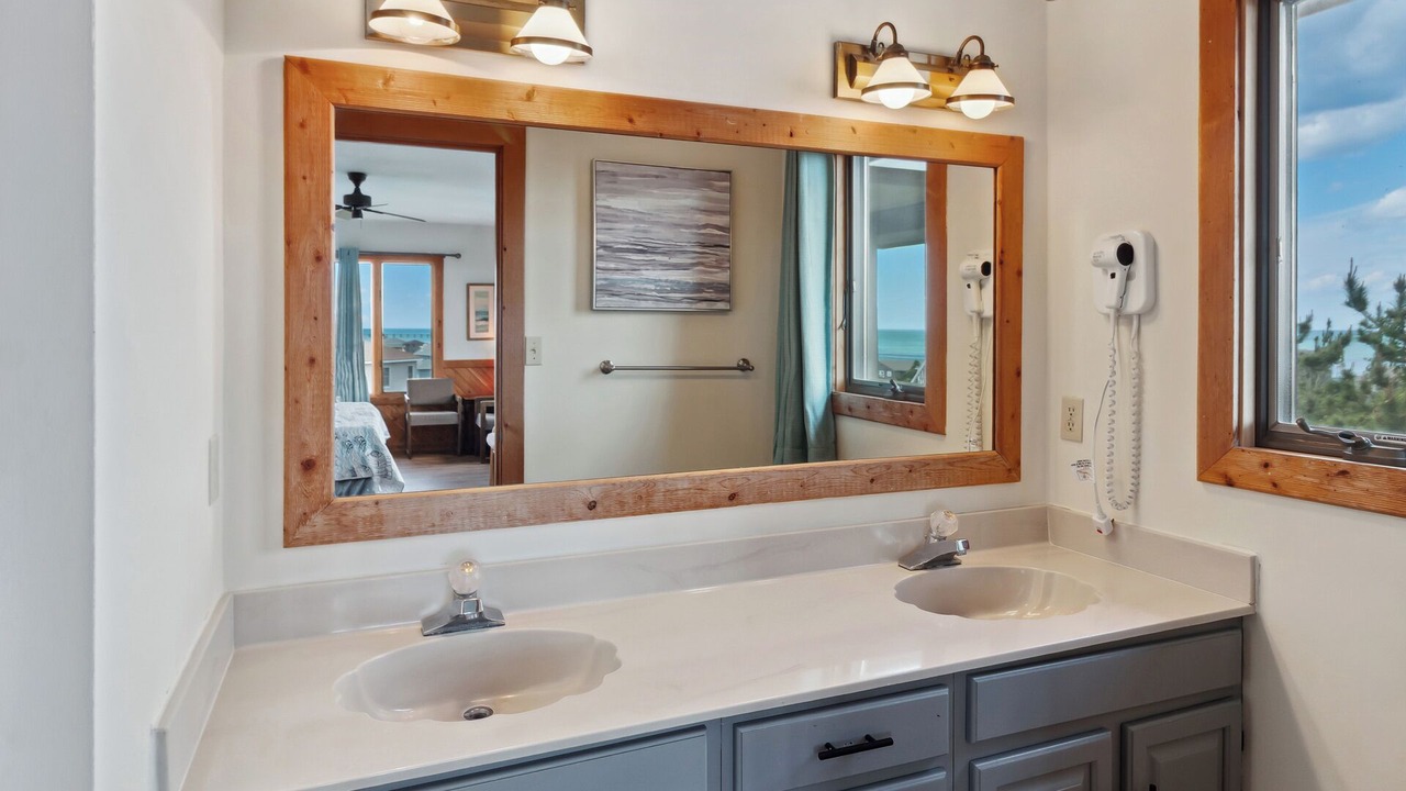 Photo of Bathroom in Carolina Dunes