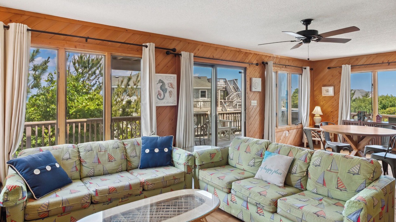 Photo of Livingroom in Carolina Dunes