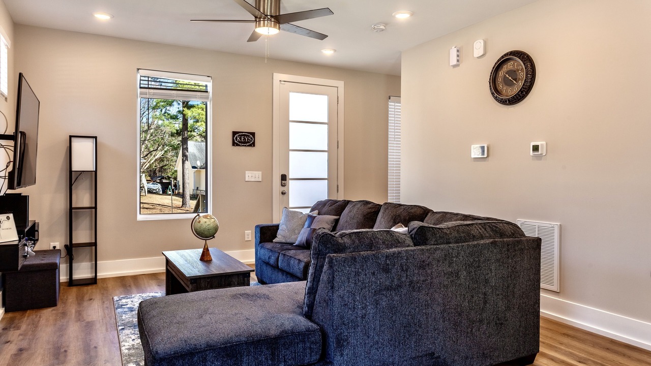 Photo of Livingroom in Hayes