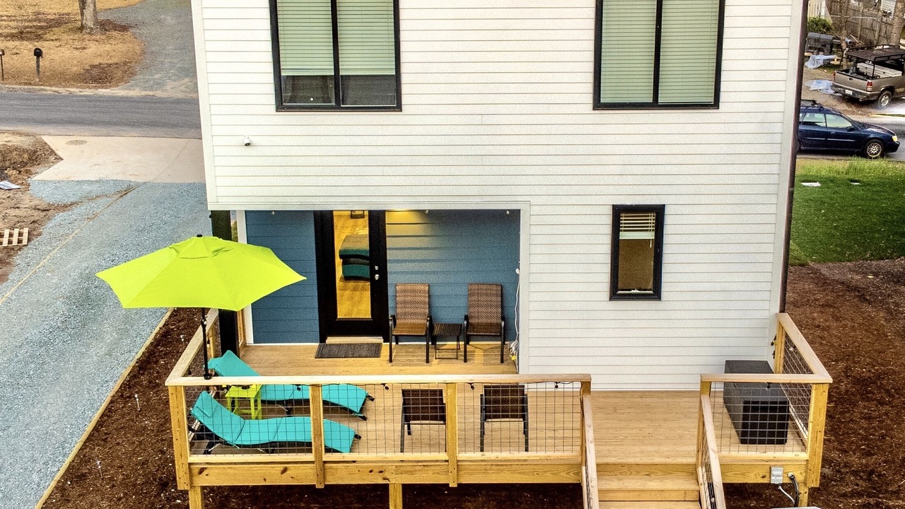 Photo of Outdoor in Hayes