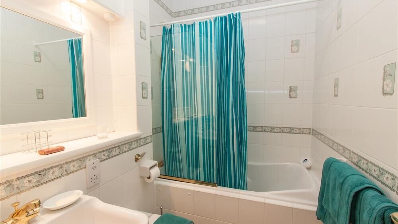 Photo of Bathroom in Waterhead