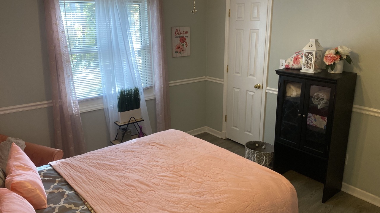 Photo of Bedroom in Raintree