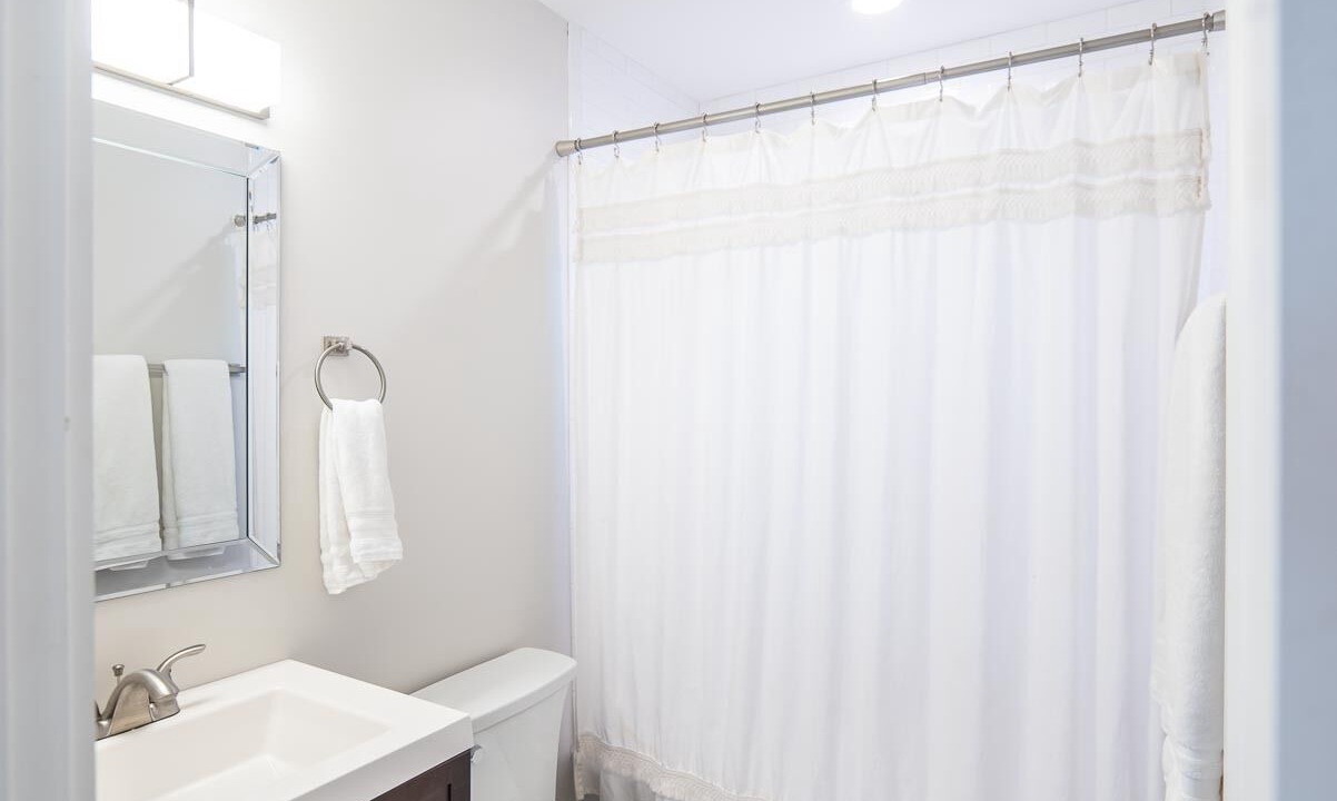 Photo of Bathroom in Villa Heights