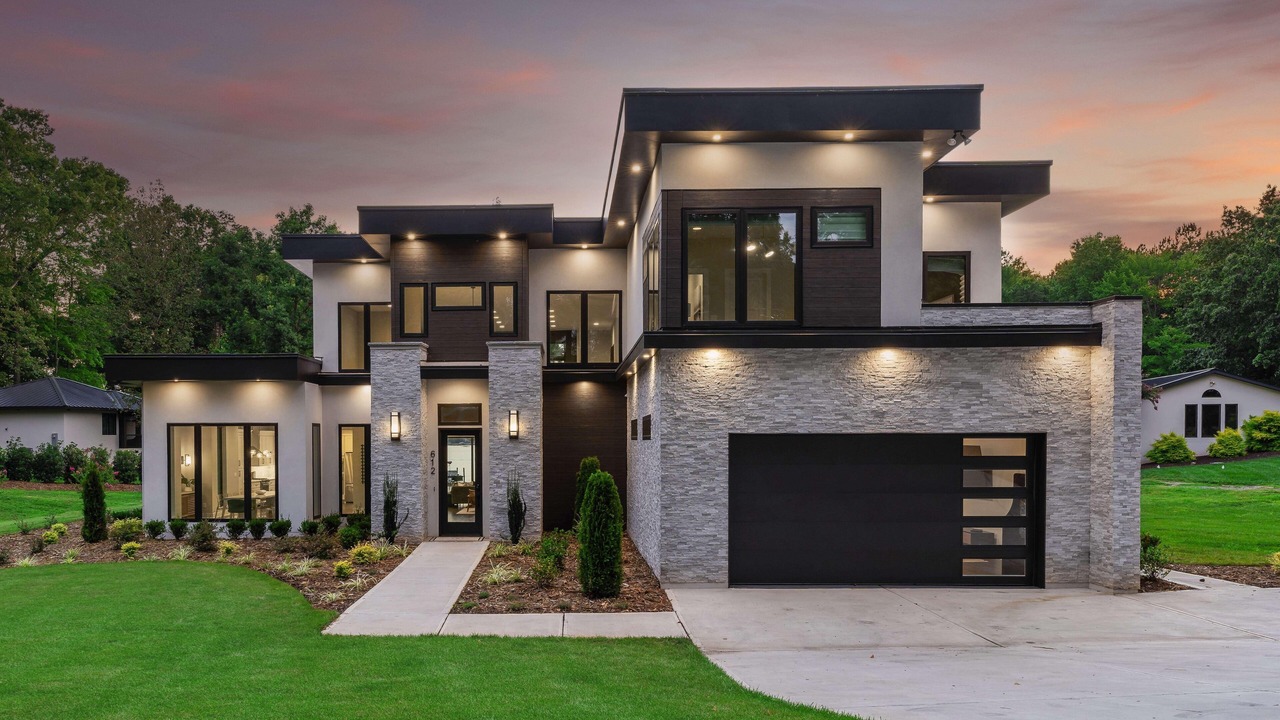 Photo of Outdoor in Mayhew