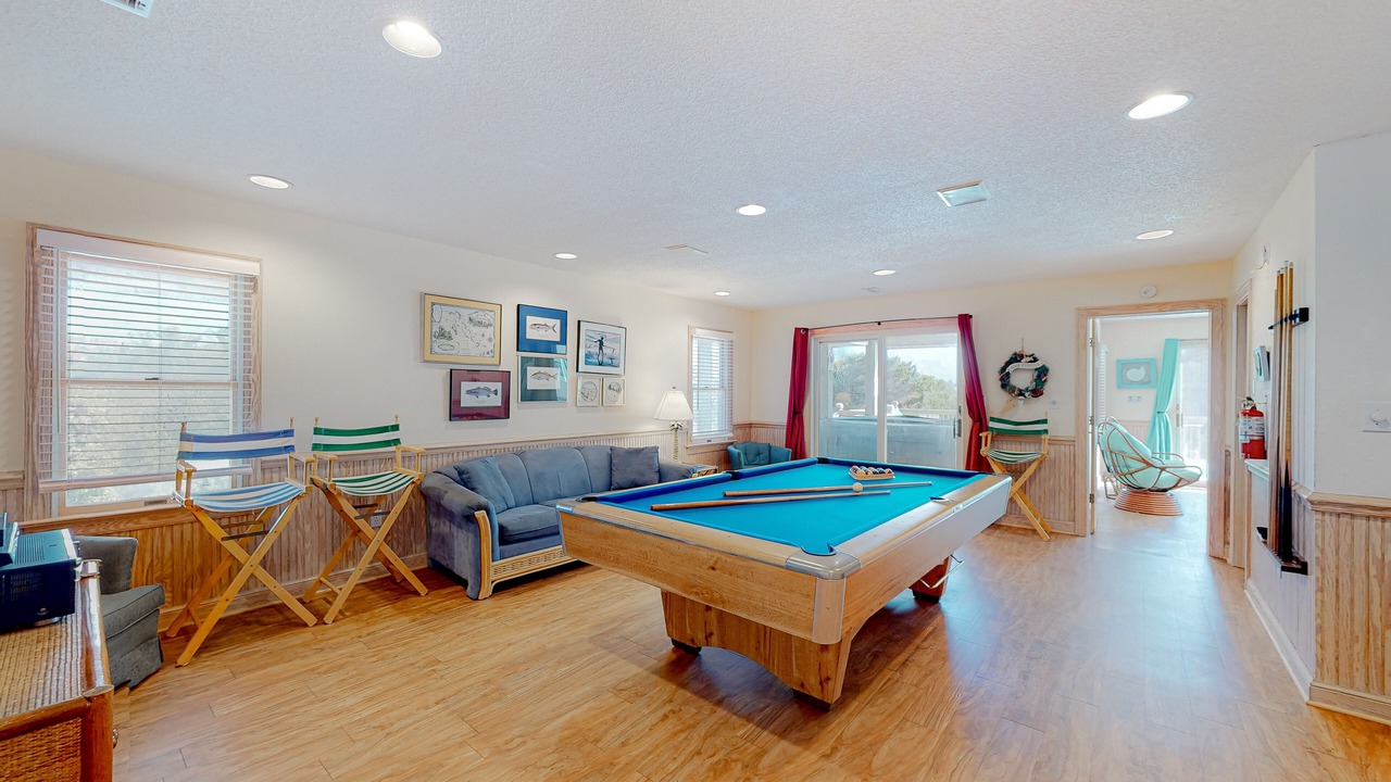 Photo of Livingroom in Avon