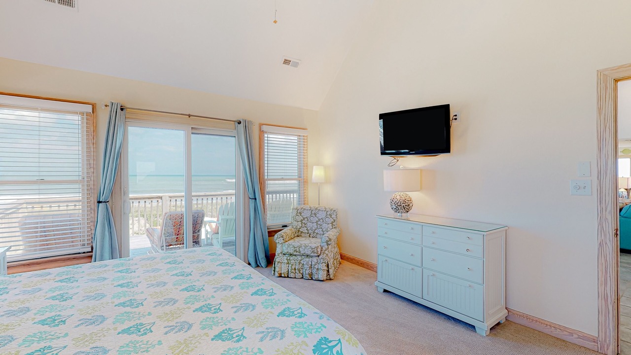 Photo of Bedroom in Avon