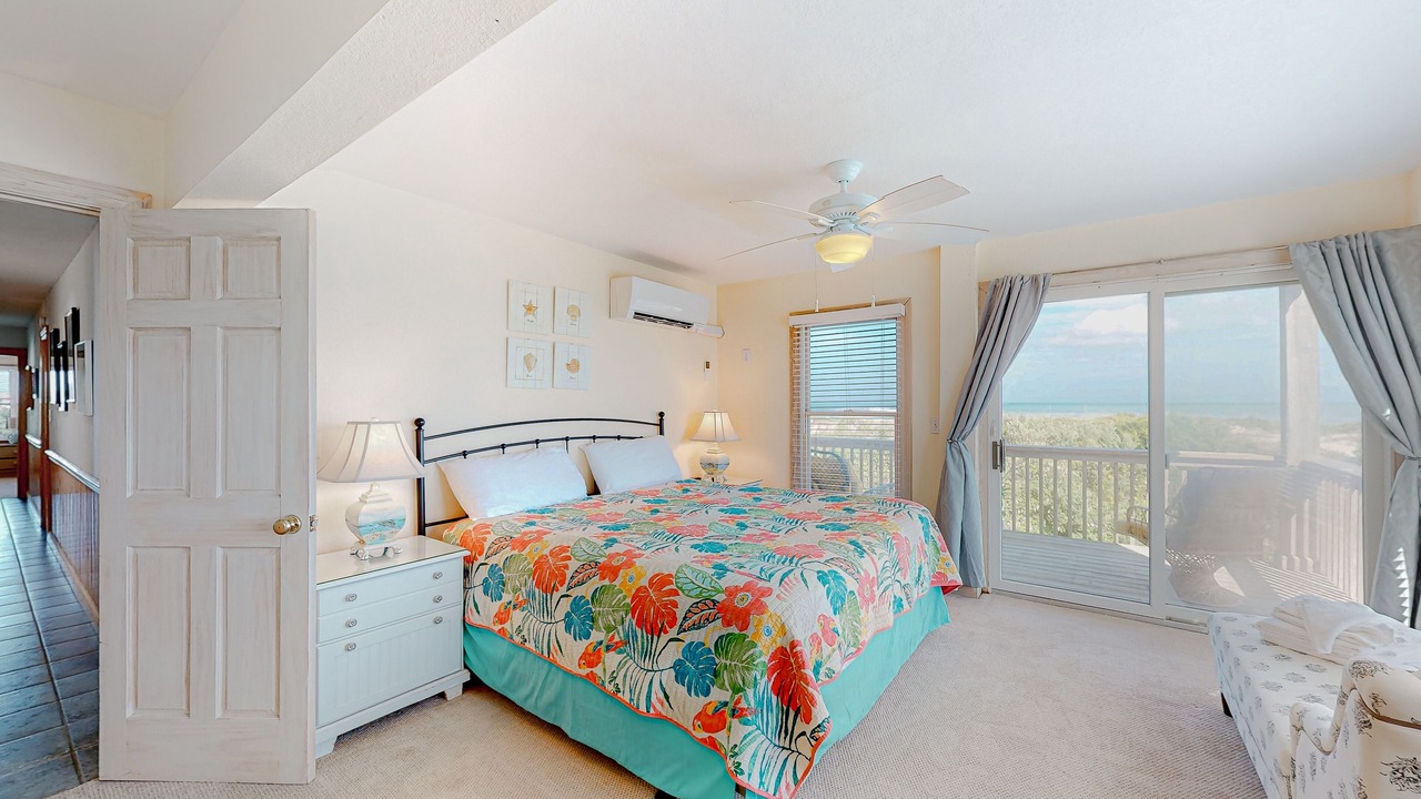Photo of Bedroom in Avon