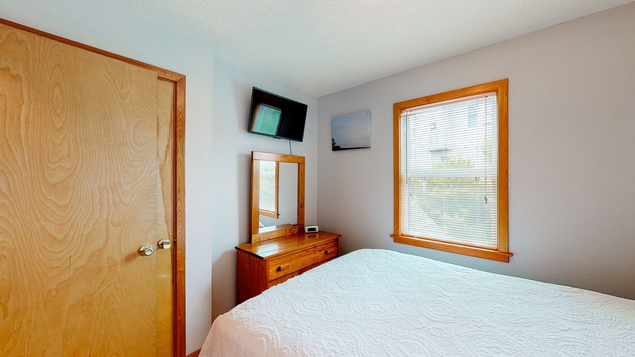 Photo of Bedroom in Brigands' Bay